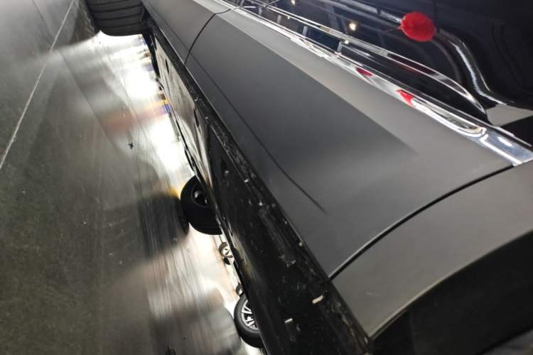 Used Volkswagen Teramont 2025 380TSI All-Wheel-Drive Excellence Edition Left Side Sill