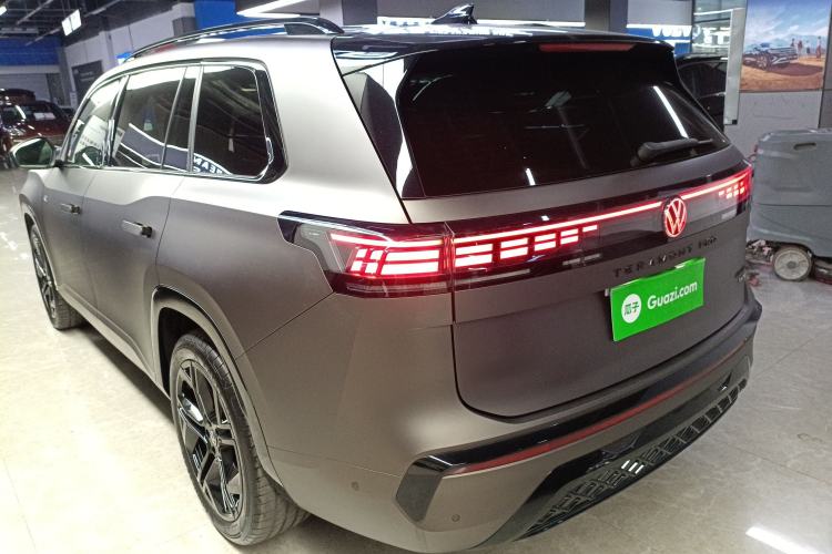 Used Volkswagen Teramont 2025 Tiguan Pro 450TSI Four-Wheel Drive Summit Edition Rear Left 45 Deg
