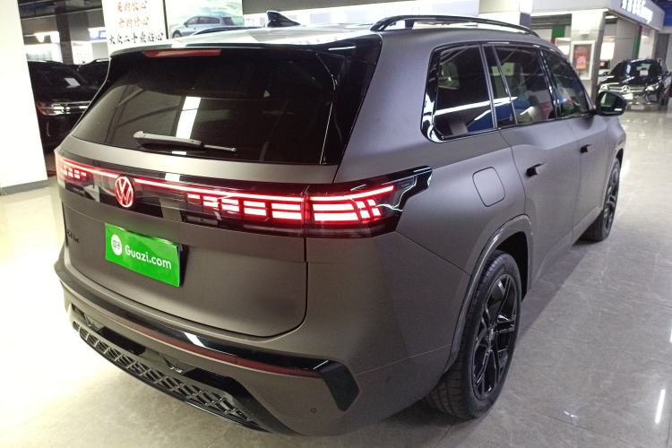 Used Volkswagen Teramont 2025 Tiguan Pro 450TSI Four-Wheel Drive Summit Edition Rear Right 45 Deg