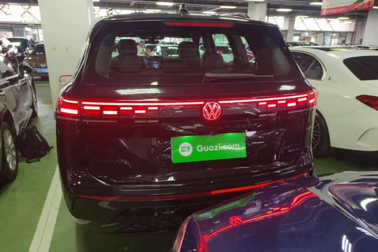 Used Volkswagen Teramont 2025 Tiguan Pro 450TSI 4Motion Crosswind Edition Rear