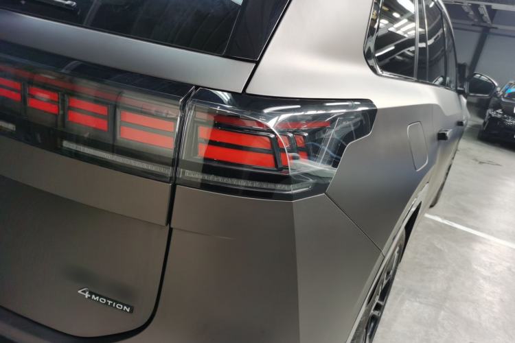 Used Volkswagen Teramont 2025 Tiguan Pro 450TSI Four-Wheel Drive Summit Edition Right Rear Taillight