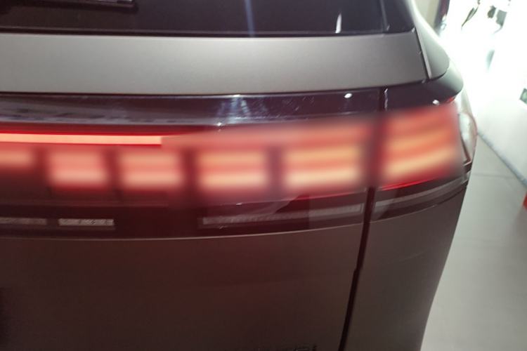 Used Volkswagen Teramont 2025 Tiguan Pro 450TSI Four-Wheel Drive Summit Edition Right Rear Taillight
