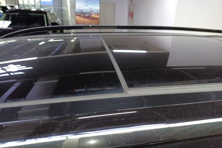 Used Volkswagen Teramont 2025 Tiguan Pro 450TSI Four-Wheel Drive Summit Edition Roof
