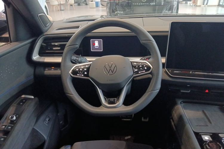 Used Volkswagen Teramont 2025 Tiguan Pro 450TSI Four-Wheel Drive Summit Edition Steering Wheel