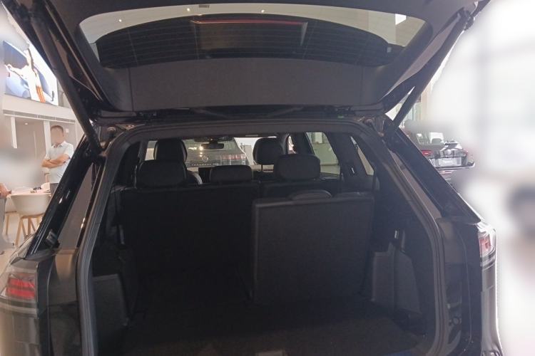 Used Volkswagen Teramont 2025 Tiguan Pro 450TSI Four-Wheel Drive Summit Edition Trunk
