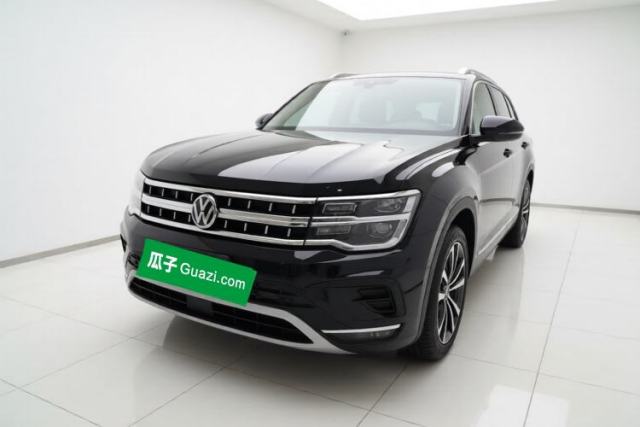 Ojetý Volkswagen Teramont 2025 380TSI All-Wheel-Drive Excellence Edition