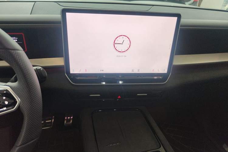 Used Volkswagen Teramont 2025 Tiguan Pro 450TSI Four-Wheel Drive Summit Edition Audio And AC Panel