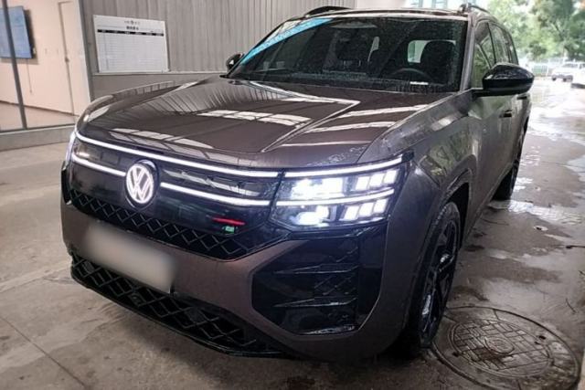 Used Volkswagen Teramont 2025 Tiguan Pro 450TSI Four-Wheel Drive Summit Edition