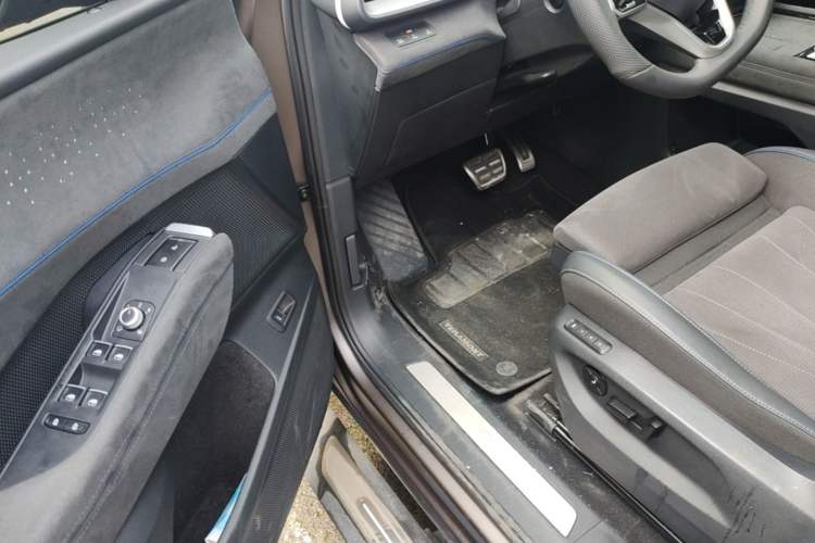 Used Volkswagen Teramont 2025 Tiguan Pro 450TSI Four-Wheel Drive Summit Edition Driver Seat