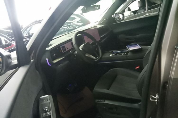 Used Volkswagen Teramont 2025 Tiguan Pro 450TSI Four-Wheel Drive Summit Edition Driver Seat