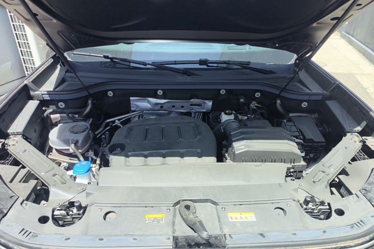 Used Volkswagen Teramont 2025 Tiguan Pro 450TSI Four-Wheel Drive Summit Edition Engine Bay