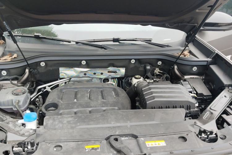 Used Volkswagen Teramont 2025 Tiguan Pro 450TSI Four-Wheel Drive Summit Edition Engine Bay