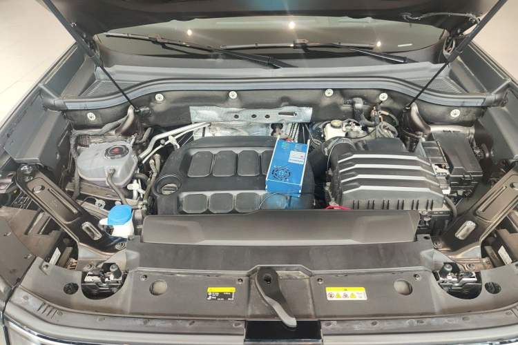 Used Volkswagen Teramont 2025 Tiguan Pro 450TSI Four-Wheel Drive Summit Edition Engine Bay