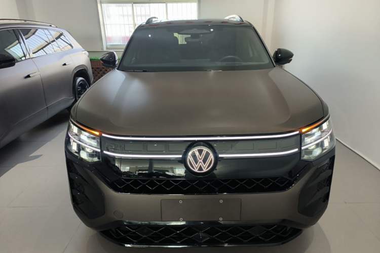 Used Volkswagen Teramont 2025 Tiguan Pro 450TSI Four-Wheel Drive Summit Edition Front