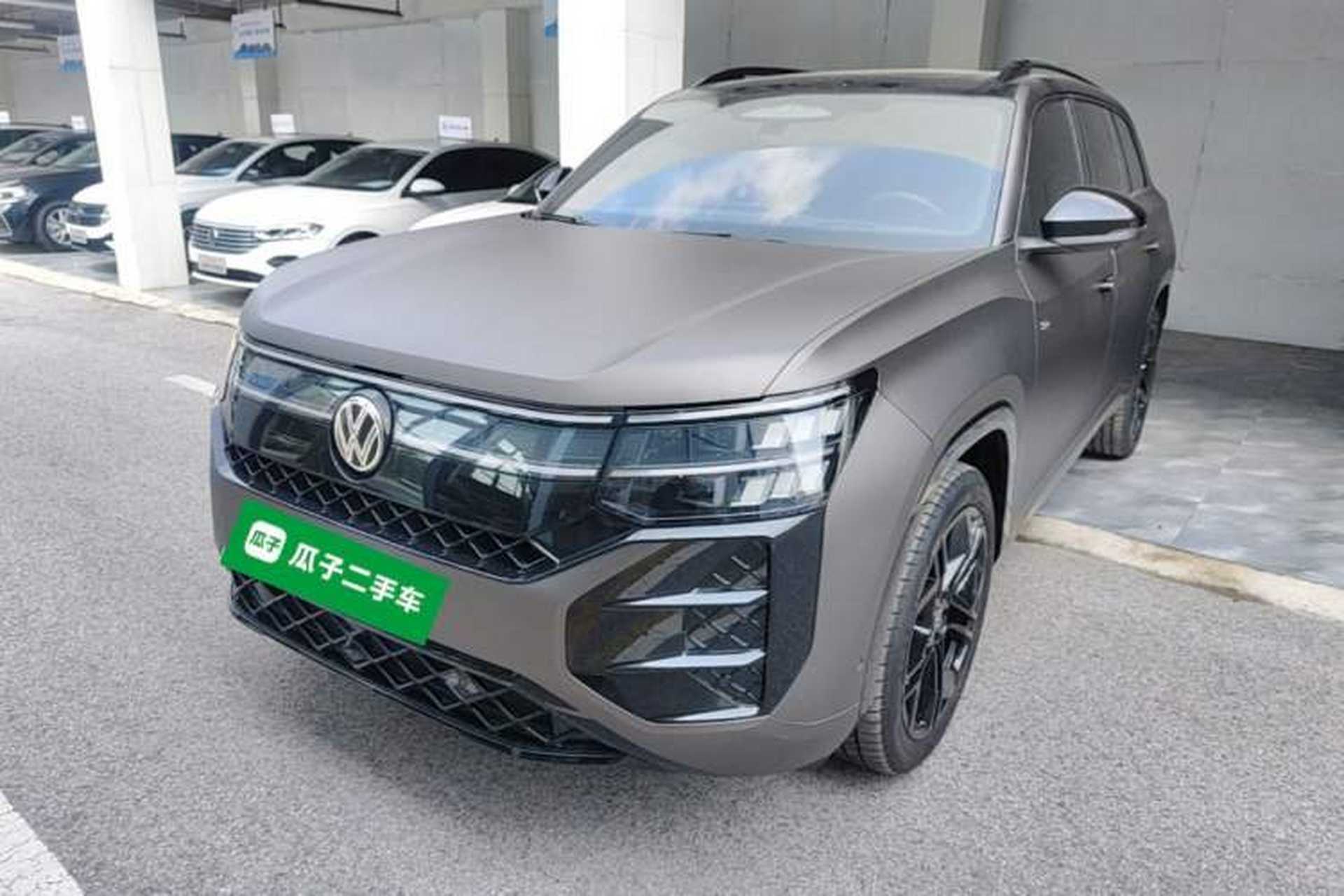 Used Volkswagen Teramont 2025 Tiguan Pro 450TSI Four-Wheel Drive Summit Edition Front Left 45 Deg