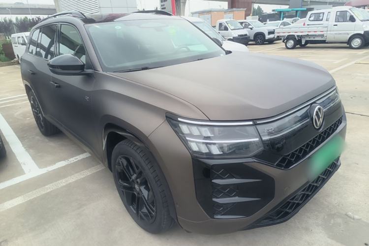 Used Volkswagen Teramont 2025 Tiguan Pro 450TSI Four-Wheel Drive Summit Edition Front Right 45 Deg