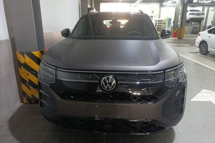 Used Volkswagen Teramont 2025 Tiguan Pro 450TSI Four-Wheel Drive Summit Edition Front