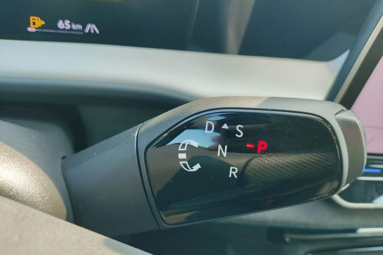 Used Volkswagen Teramont 2025 Tiguan Pro 450TSI Four-Wheel Drive Summit Edition Gear Lever