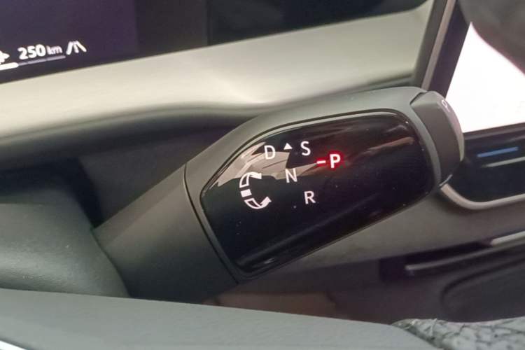 Used Volkswagen Teramont 2025 Tiguan Pro 450TSI Four-Wheel Drive Summit Edition Gear Lever