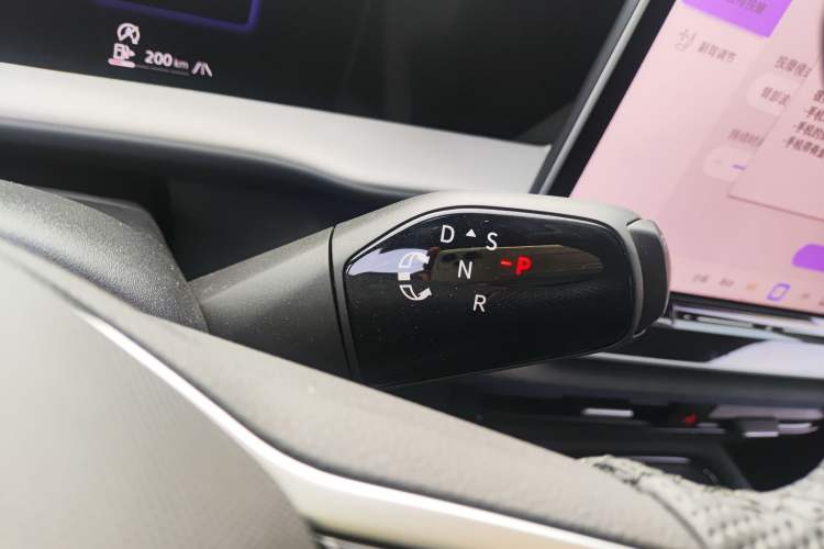 Used Volkswagen Teramont 2025 Tiguan Pro 450TSI Four-Wheel Drive Summit Edition Gear Lever
