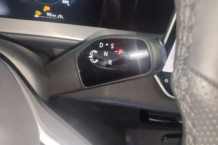 Used Volkswagen Teramont 2025 Tiguan Pro 450TSI Four-Wheel Drive Summit Edition Gear Lever