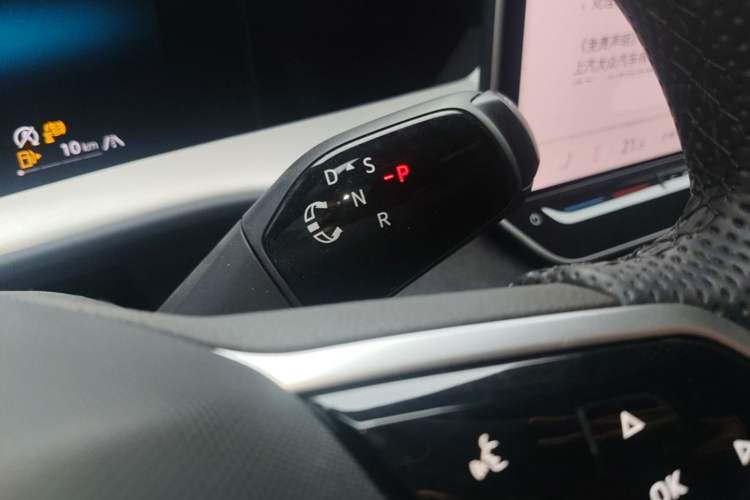 Used Volkswagen Teramont 2025 Tiguan Pro 450TSI Four-Wheel Drive Summit Edition Gear Lever