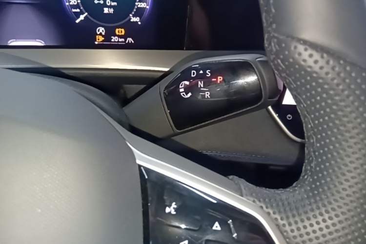 Used Volkswagen Teramont 2025 Tiguan Pro 450TSI Four-Wheel Drive Summit Edition Gear Lever