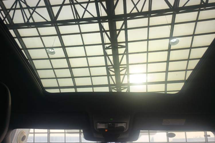 Used Volkswagen Teramont 2025 Tiguan Pro 450TSI Four-Wheel Drive Summit Edition Headliner
