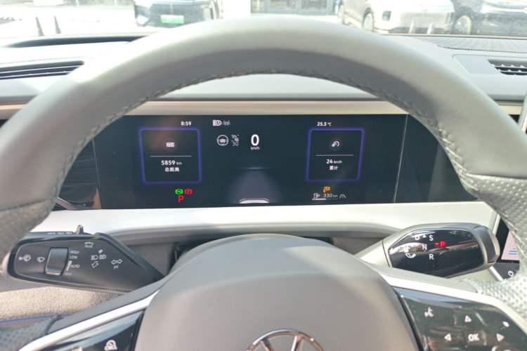 Used Volkswagen Teramont 2025 Tiguan Pro 450TSI Four-Wheel Drive Summit Edition Instrument Cluster
