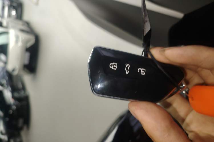 Used Volkswagen Teramont 2025 Tiguan Pro 450TSI Four-Wheel Drive Summit Edition Interior 1