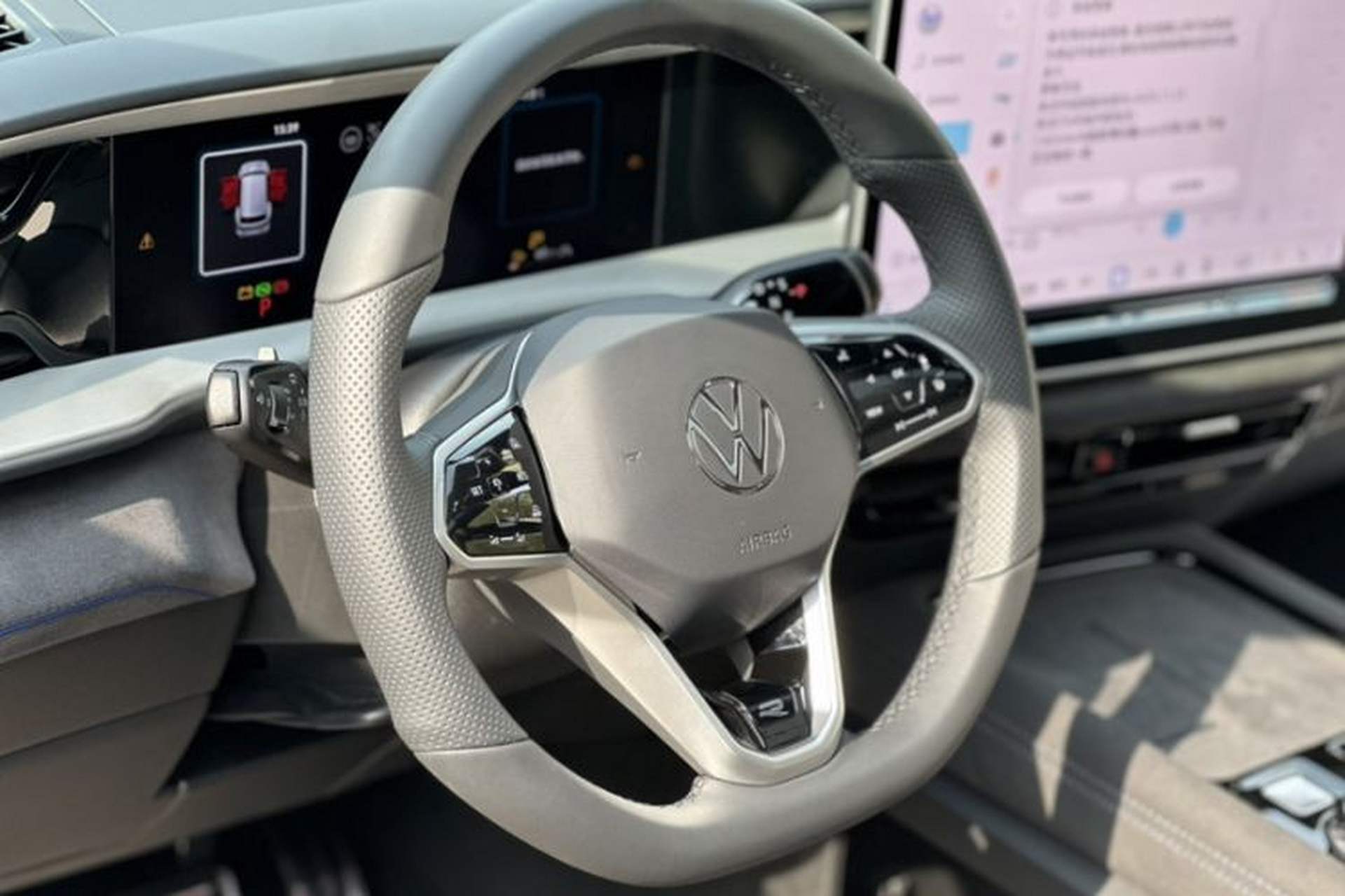 Used Volkswagen Teramont 2025 Tiguan Pro 450TSI Four-Wheel Drive Summit Edition Interior 11