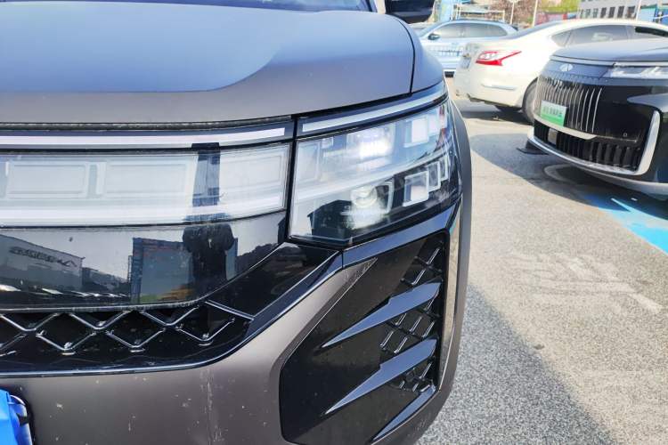 Used Volkswagen Teramont 2025 Tiguan Pro 450TSI Four-Wheel Drive Summit Edition Left Front Headlight