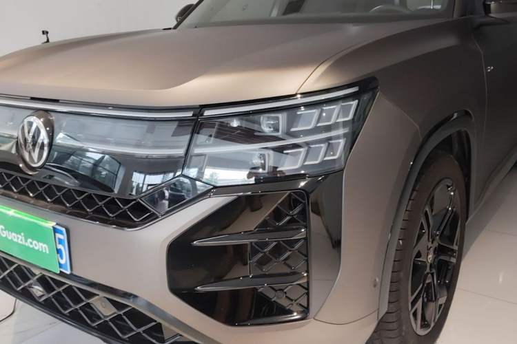 Used Volkswagen Teramont 2025 Tiguan Pro 450TSI Four-Wheel Drive Summit Edition Left Front Headlight