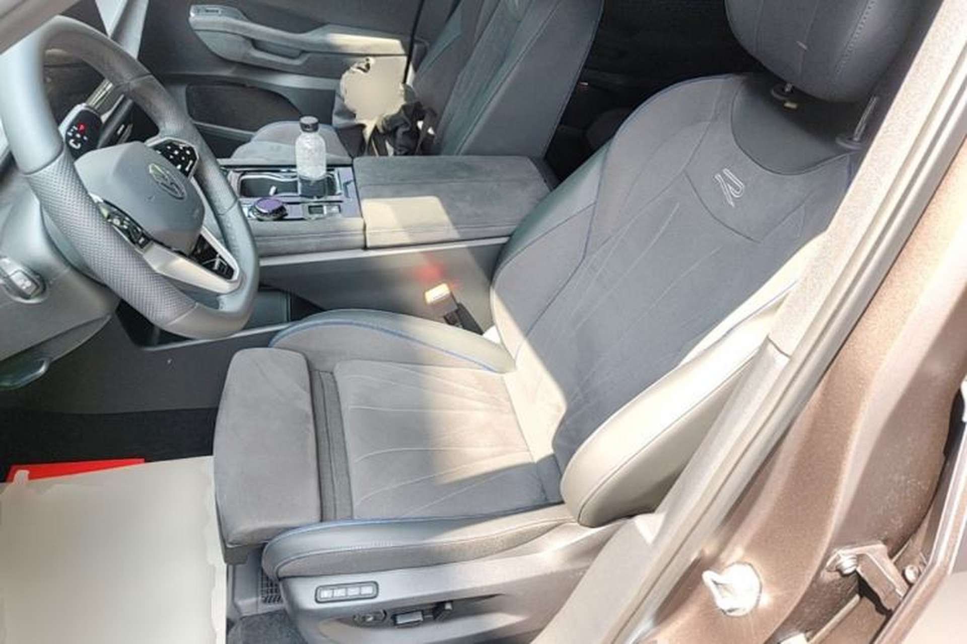 Used Volkswagen Teramont 2025 Tiguan Pro 450TSI Four-Wheel Drive Summit Edition Left Front Seat