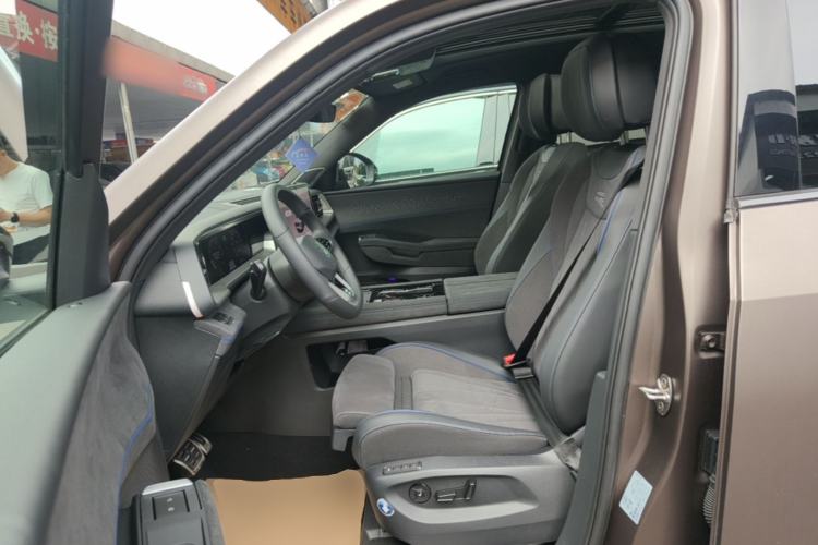 Used Volkswagen Teramont 2025 Tiguan Pro 450TSI Four-Wheel Drive Summit Edition Left Front Seat