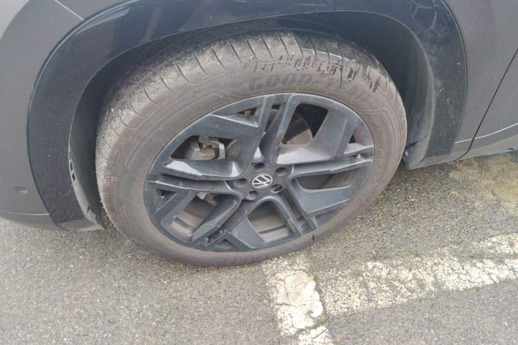 Used Volkswagen Teramont 2025 Tiguan Pro 450TSI Four-Wheel Drive Summit Edition Left Front Wheel Hub