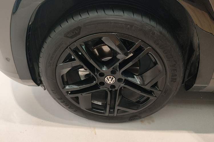 Used Volkswagen Teramont 2025 Tiguan Pro 450TSI Four-Wheel Drive Summit Edition Left Front Wheel Hub