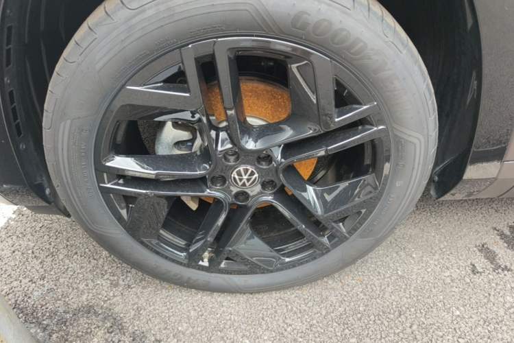 Used Volkswagen Teramont 2025 Tiguan Pro 450TSI Four-Wheel Drive Summit Edition Left Front Wheel Hub