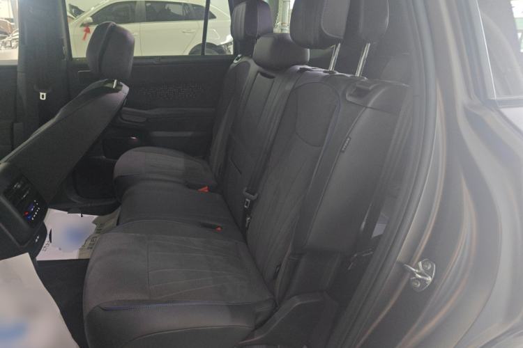 Used Volkswagen Teramont 2025 Tiguan Pro 450TSI Four-Wheel Drive Summit Edition Left Rear Seat