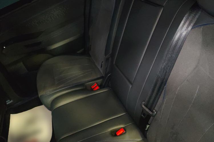 Used Volkswagen Teramont 2025 Tiguan Pro 450TSI Four-Wheel Drive Summit Edition Left Rear Seat