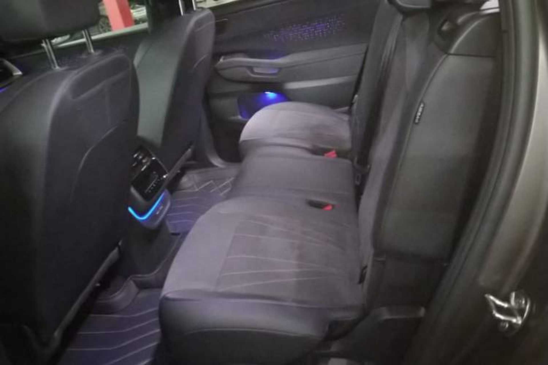 Used Volkswagen Teramont 2025 Tiguan Pro 450TSI Four-Wheel Drive Summit Edition Left Rear Seat