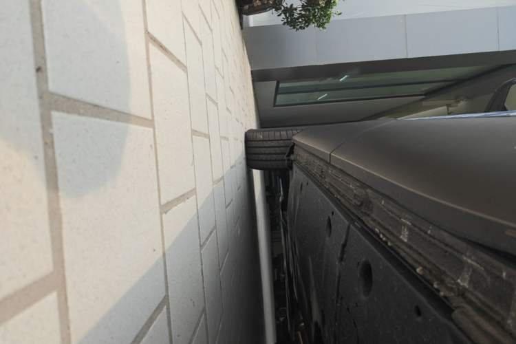 Used Volkswagen Teramont 2025 Tiguan Pro 450TSI Four-Wheel Drive Summit Edition Left Side Sill