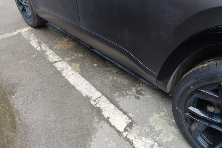 Used Volkswagen Teramont 2025 Tiguan Pro 450TSI Four-Wheel Drive Summit Edition Left Side Sill