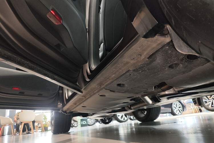 Used Volkswagen Teramont 2025 Tiguan Pro 450TSI Four-Wheel Drive Summit Edition Left Side Sill