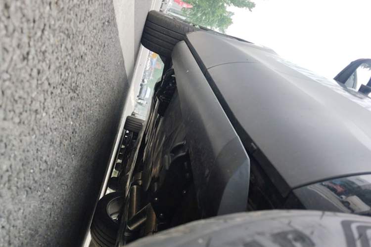 Used Volkswagen Teramont 2025 Tiguan Pro 450TSI Four-Wheel Drive Summit Edition Left Side Sill