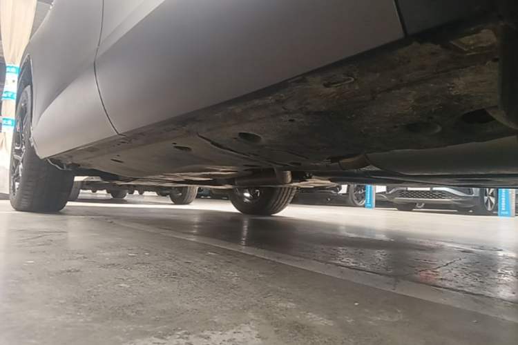 Used Volkswagen Teramont 2025 Tiguan Pro 450TSI Four-Wheel Drive Summit Edition Left Side Sill