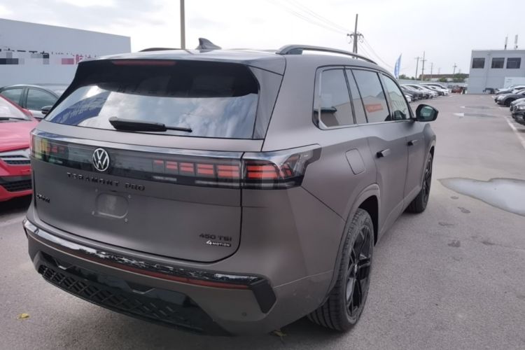 Used Volkswagen Teramont 2025 Tiguan Pro 450TSI Four-Wheel Drive Summit Edition Rear Right 45 Deg