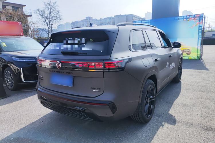Used Volkswagen Teramont 2025 Tiguan Pro 450TSI Four-Wheel Drive Summit Edition Rear Right 45 Deg