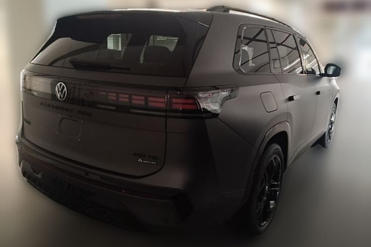 Used Volkswagen Teramont 2025 Tiguan Pro 450TSI Four-Wheel Drive Summit Edition Rear Right 45 Deg