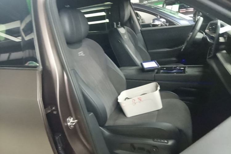 Used Volkswagen Teramont 2025 Tiguan Pro 450TSI Four-Wheel Drive Summit Edition Right Front Seat